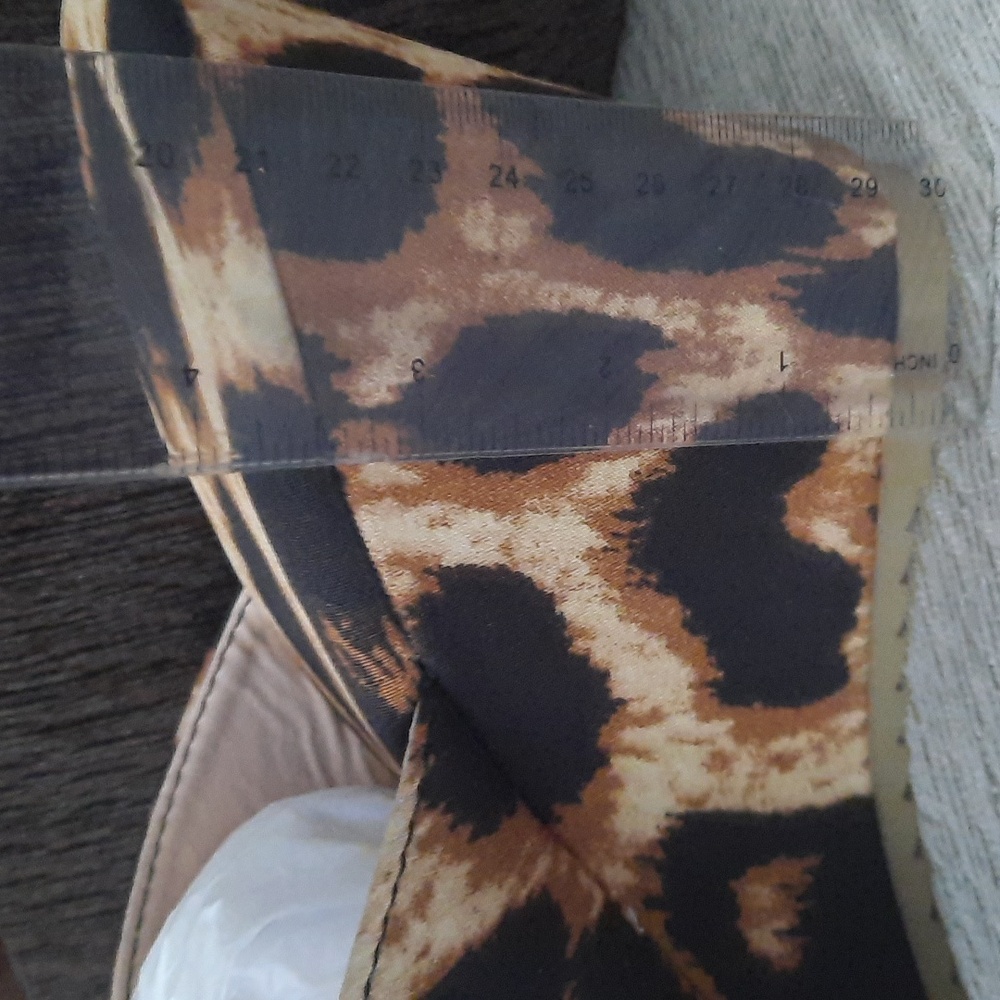 Leopard Print - Picture 8 of 8
